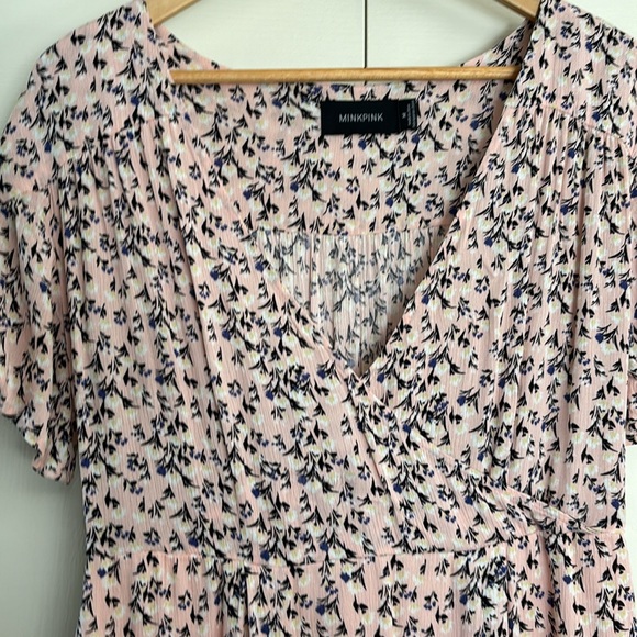 Cute floral dress - Picture 5 of 6